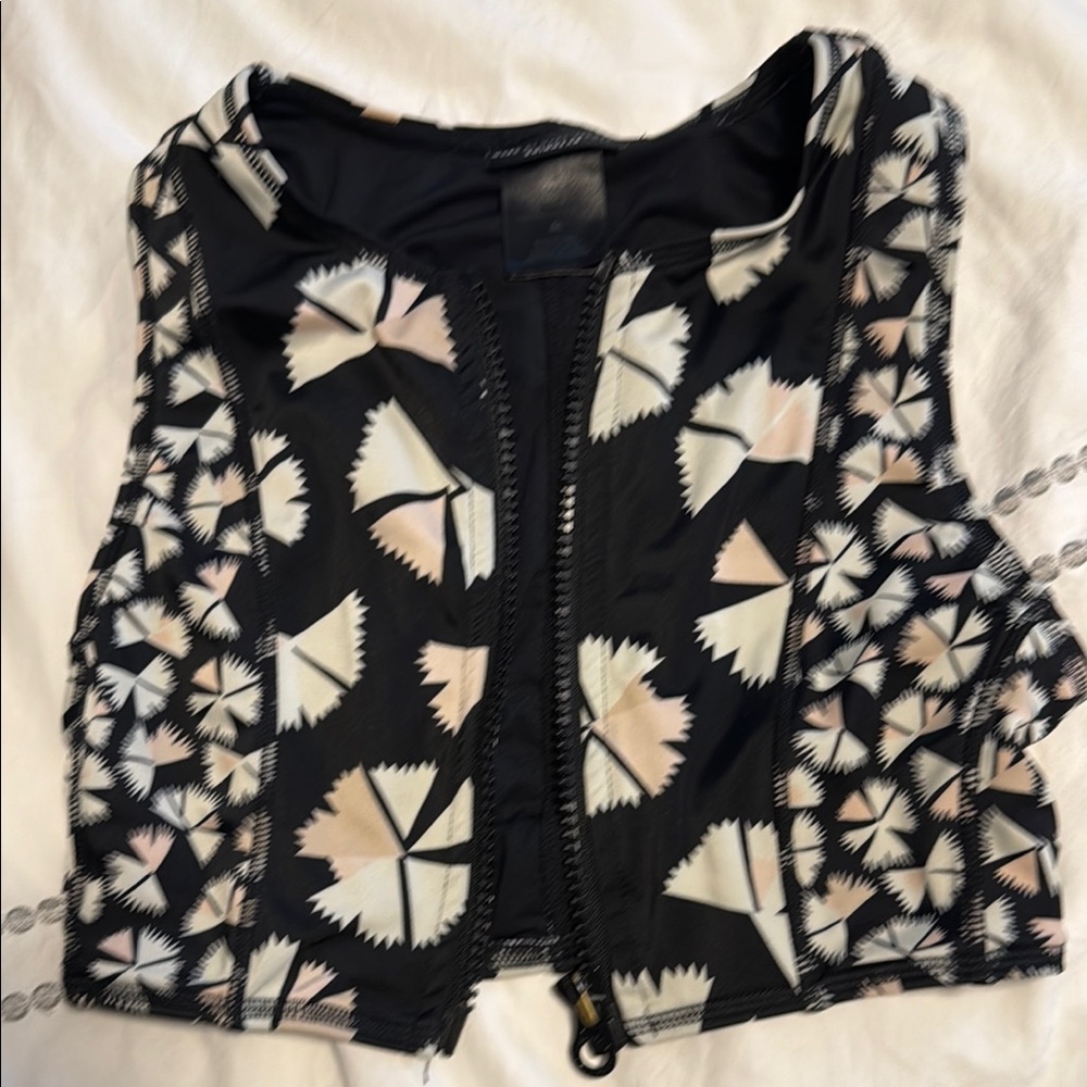 Marc By Marc Jacobs Black and White Bikini Top